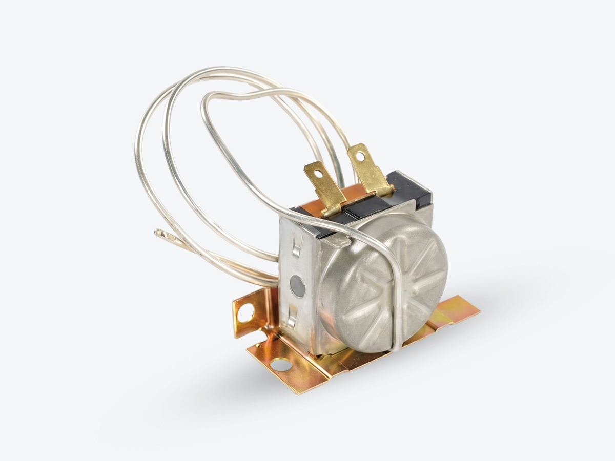 An image showing the front view of THERMOSTAT HEATER (Part 331/14049)
