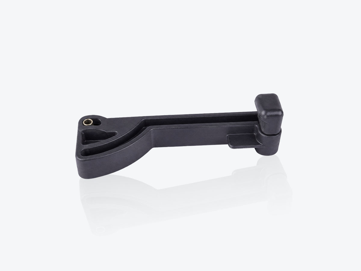 An image showing a detailed view of Handle (Part 331/38532)