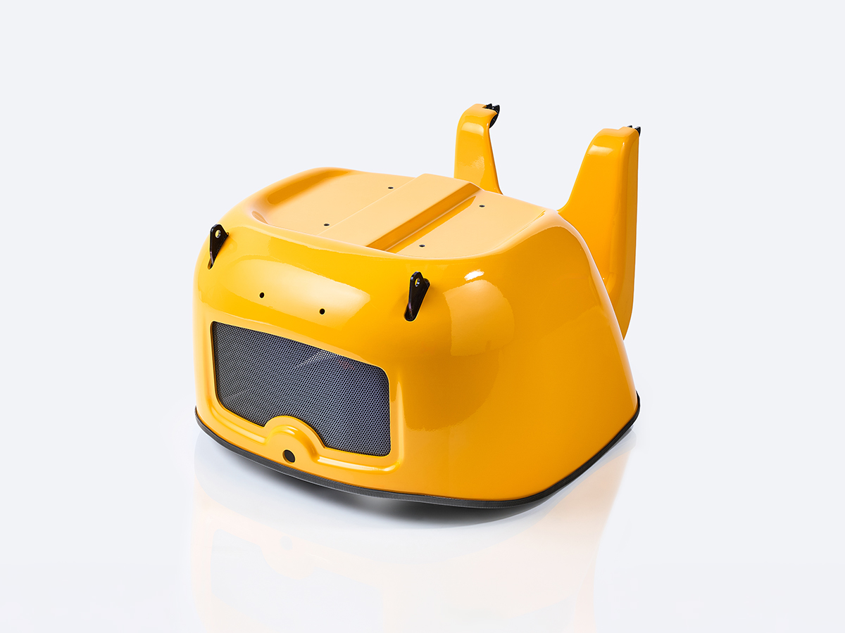 An image showing the front view of Engine Cover Assembly (Part 331/57083)