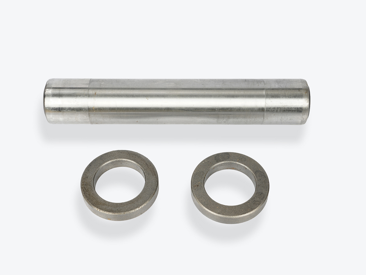 An image showing the front view of Master Pin kit(1 pin & 2 Spacer) (Part 332/D5959)