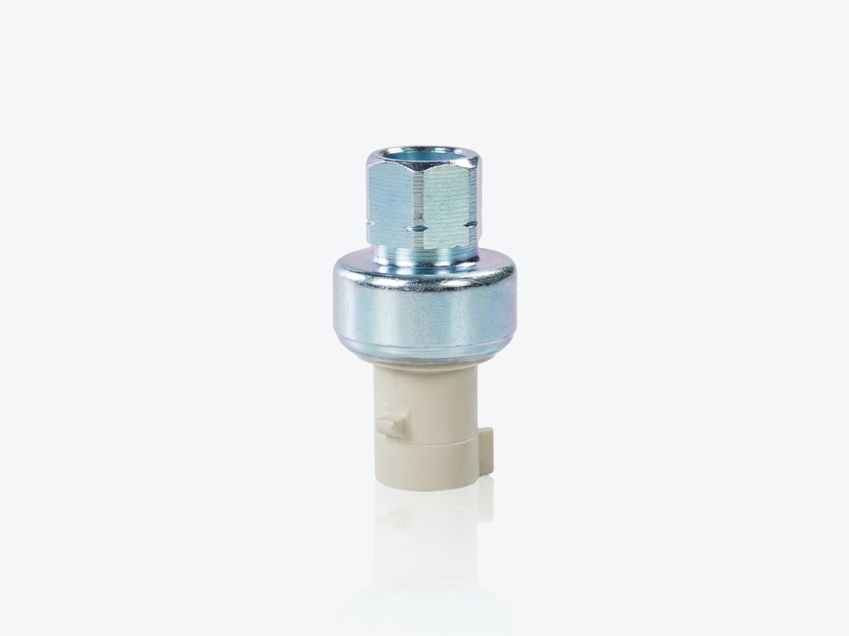 An image showing a side view of Switch (Part 332/R0240)