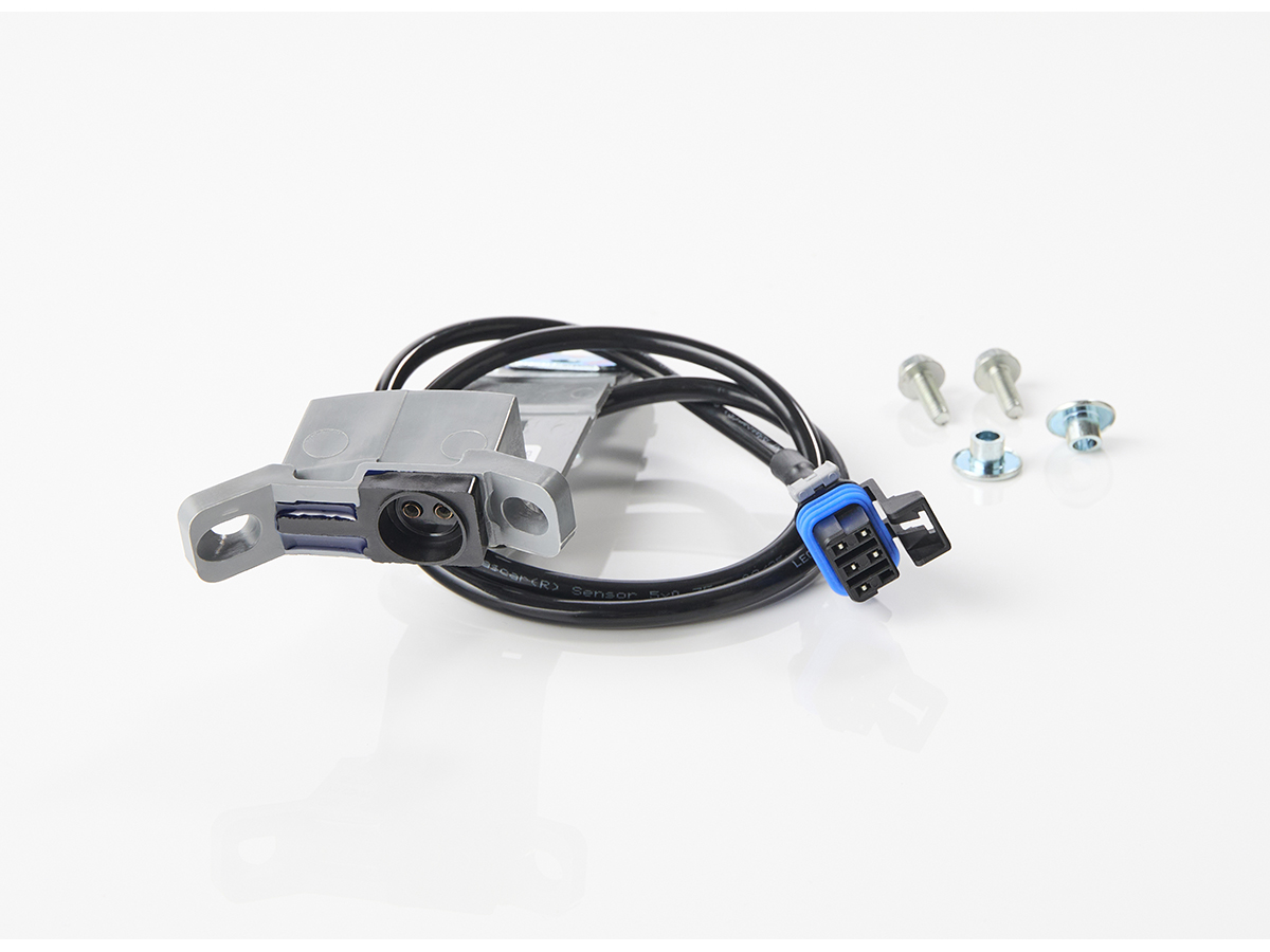 Sensor Including Bracket