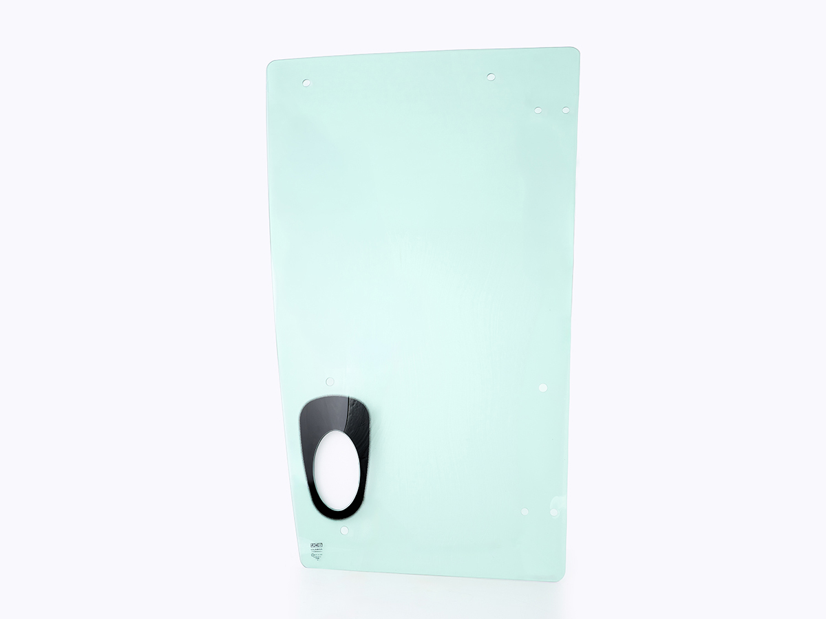 An image showing the front view of LH Door Glass (Part 334/V4901)