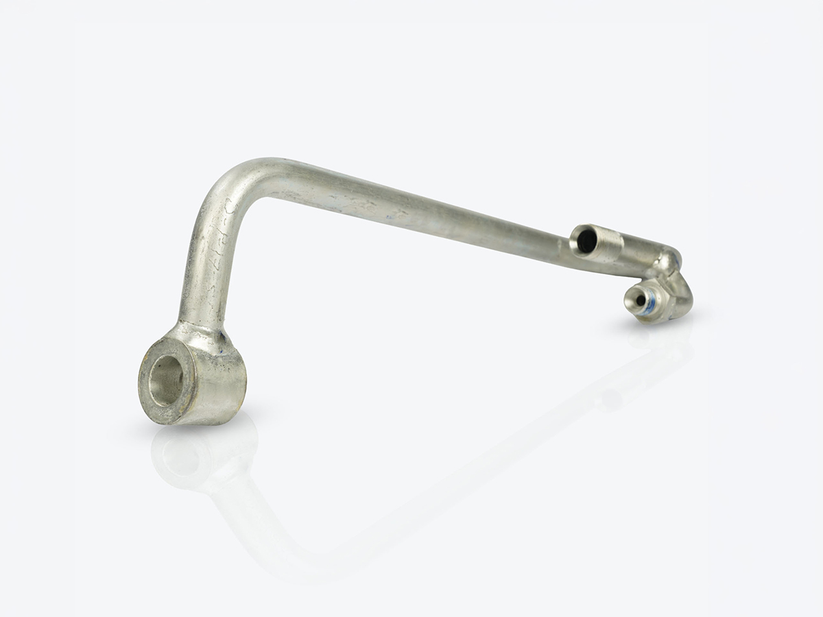 An image showing the front view of WA L/H SLEW PIPE (Part 335/00771)