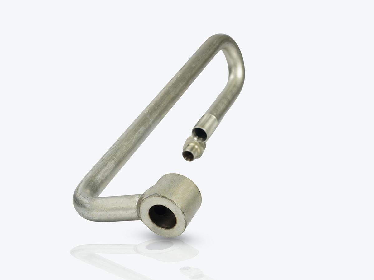 An image showing the front view of WA R/H SLEW PIPE (Part 335/00772)