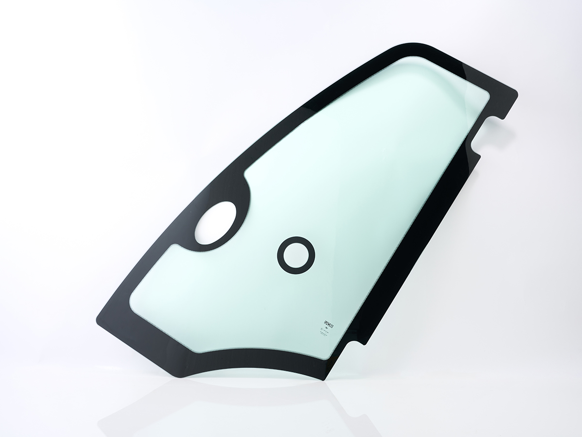 An image showing the front view of Glass LH Door (Part 336/C7431)