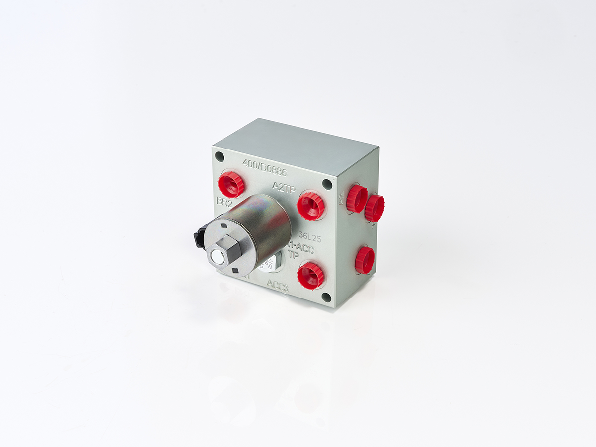 An image showing the front view of Manifold Block (Part 400/D0886)