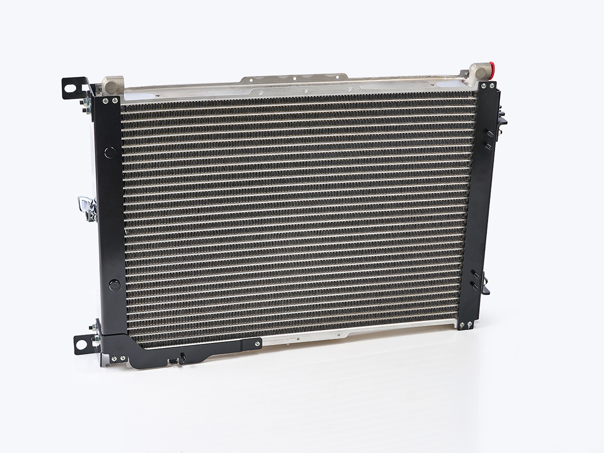 An image showing the front view of Oil Cooler (Part 400/E7695)