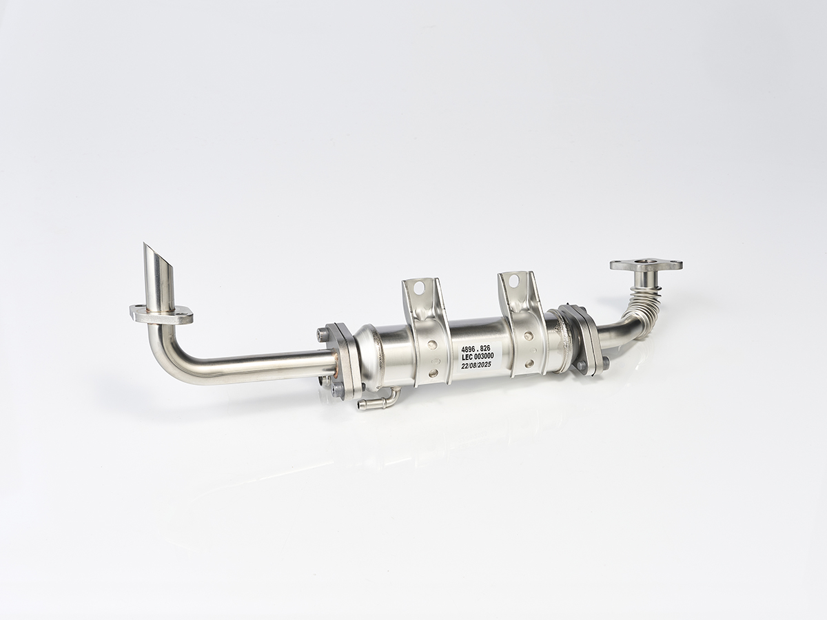 An image showing the front view of EGR Cooler Assembly (Part 400/E8135)