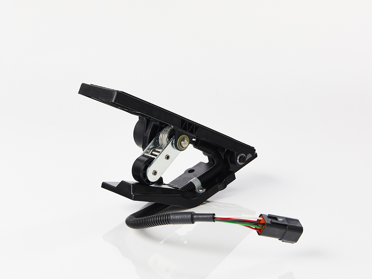 An image showing the back view of Throttle Pedal Assembly (Part 401/C5044)