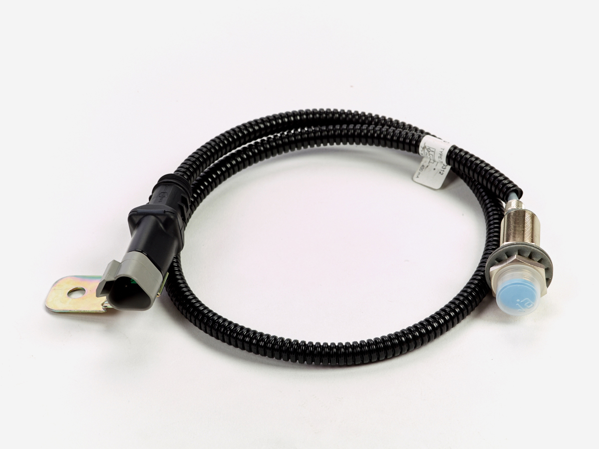 An image showing the front view of Proximity Switch (Part 701/80312)