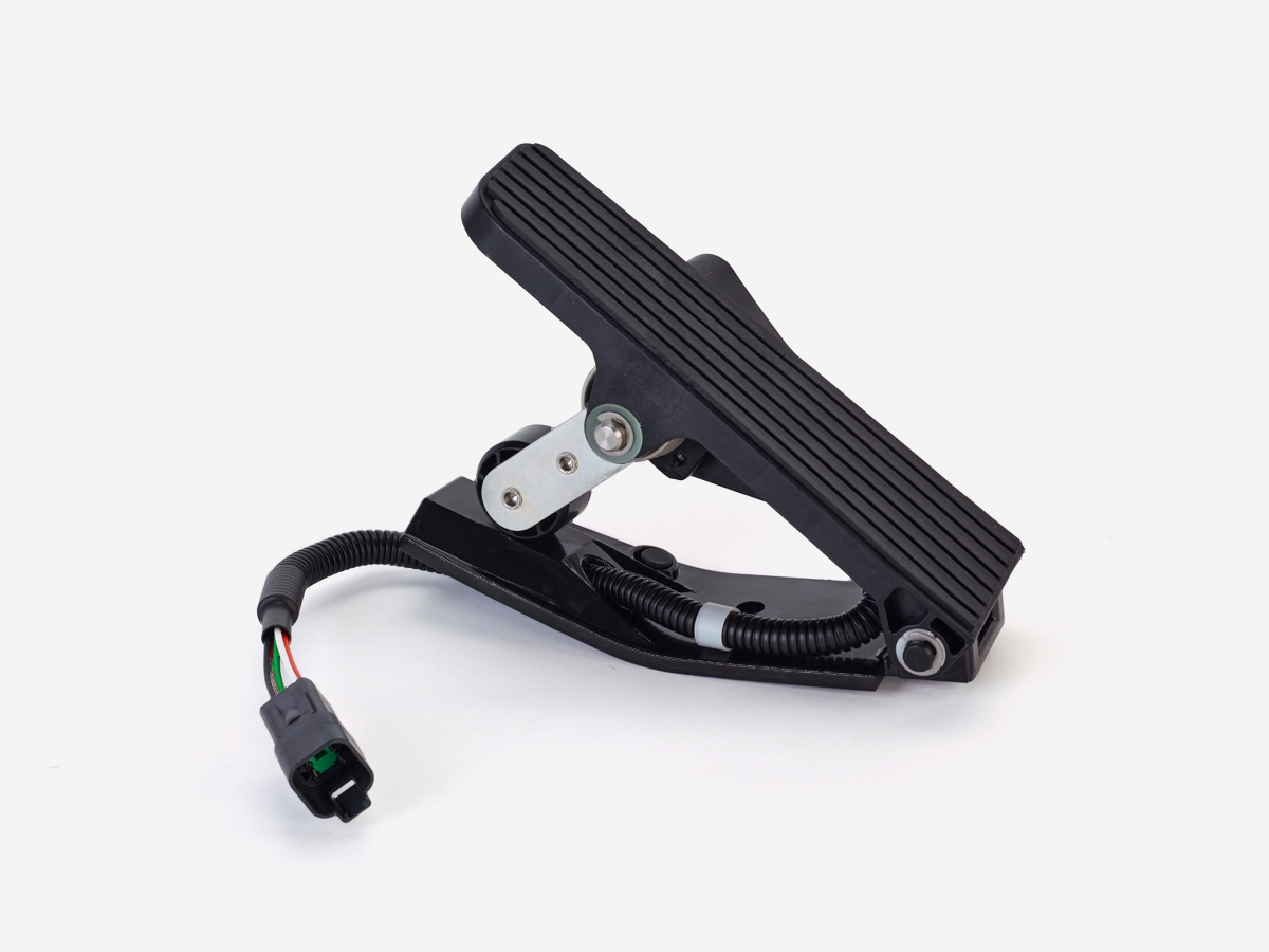 An image showing the front view of Electronic Throttle Pedal (Part 716/C8932)
