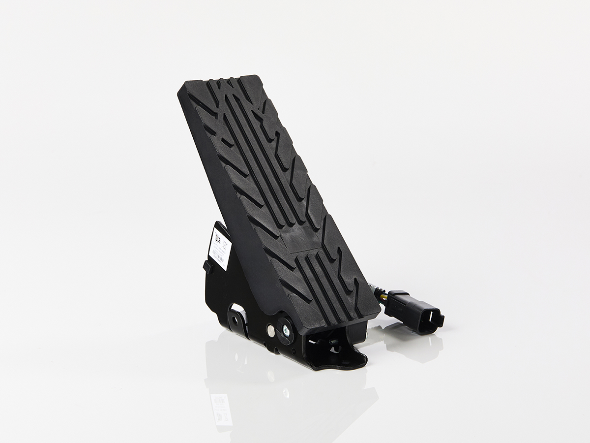 An image showing the front view of Throttle Pedal (Part 728/34600)